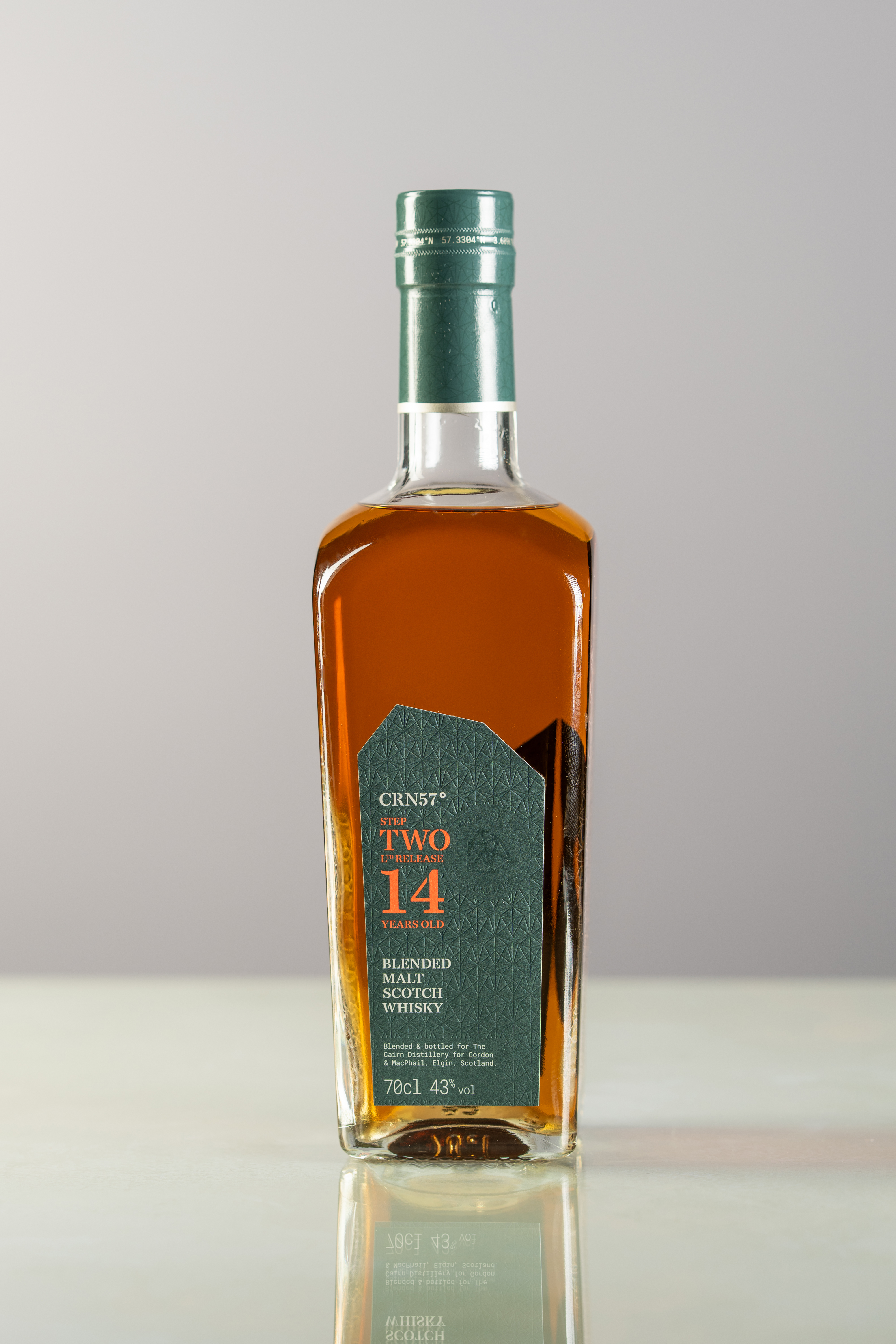 CRN57° Scottish whisky | The Cairn